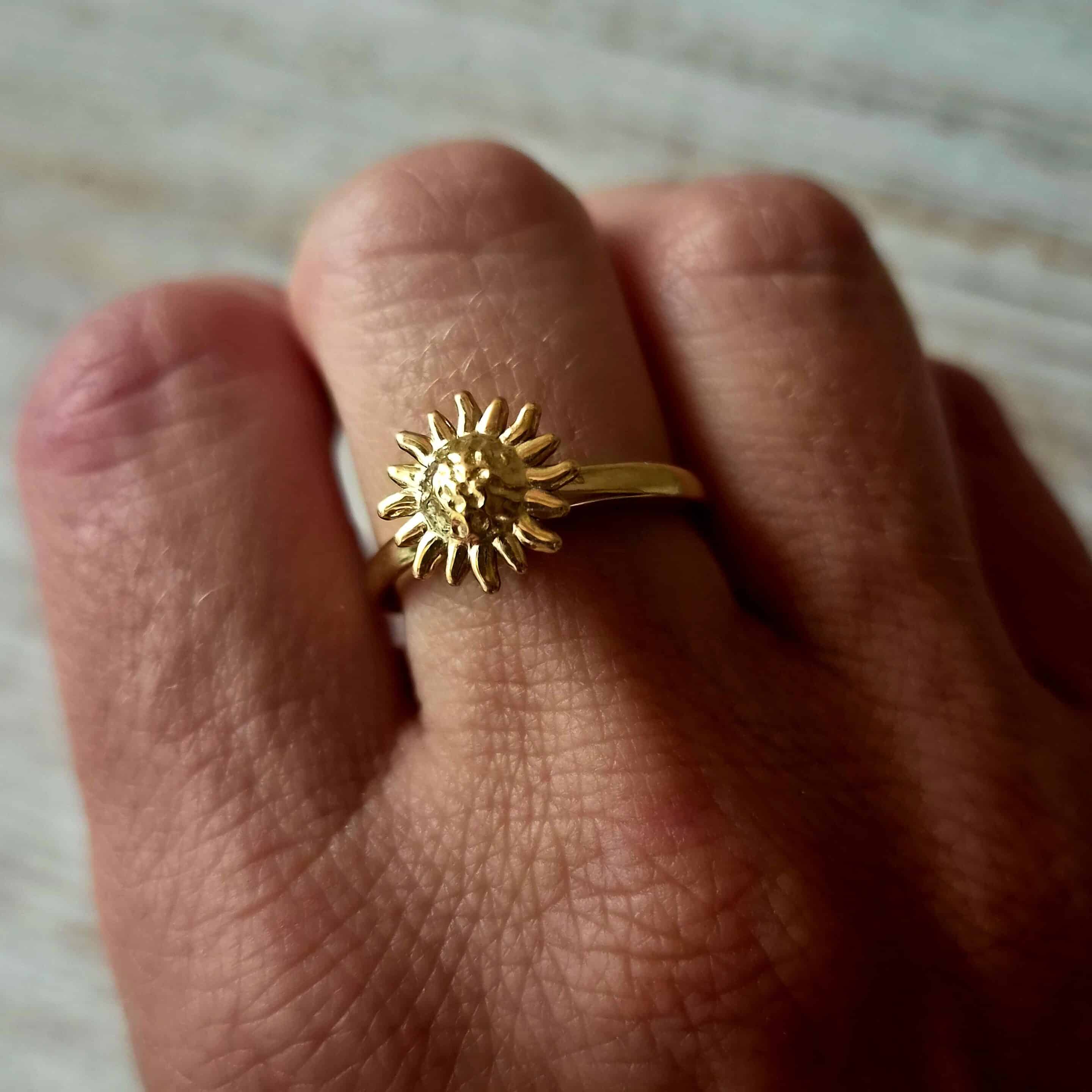 Bague anti-stress rotative en acier inoxydable Bague anti stress tournante dorée modèle n°8, réglable et en acier inoxydable, By Créa'Lise en Vendée! Cadeau idéal Bague femme, bague homme
