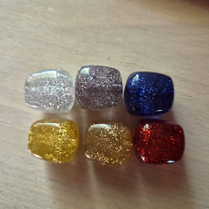 Perle cube paillettes irrégulier tous les coloris, en acrylique By Créa'Lise! Création bijoux